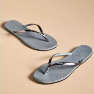 NWOT Havaianas You Metallic Sandals